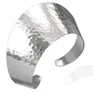 925 Sterling Silver Hammered Finish Womens Open End Cuff Bangle Bracelet