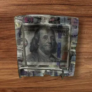 Money square shaped ashtray