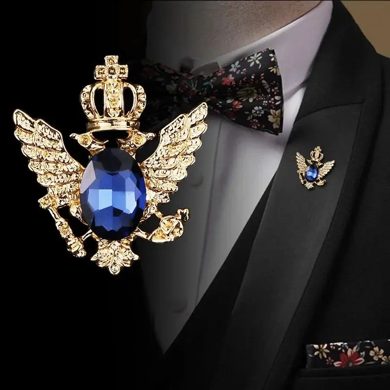 Unisex Winged Double Eagle Copper Badge - Rhinestone-Embellished Luxury Metal Brooch, Men/Women Suit Wear Collectible for Retro Coats