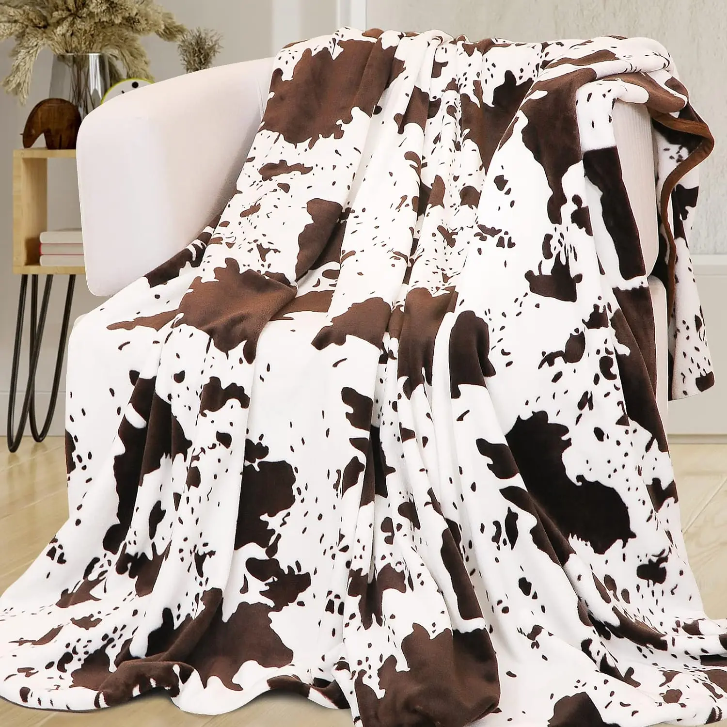 Cow Printed Soft Cozy Blanket, 1 Count Lightweight Travel Napping Throw, Comfortable Warm Quilt for Home Sofa Bed Office, Cow Pattern Blanket, Soft Comfy Blanket