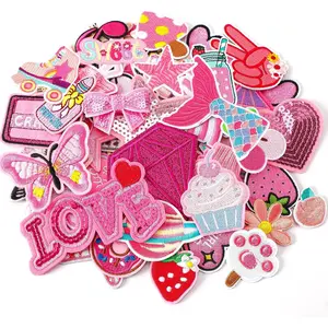 60 parches bordados rosados al azar de estilos variados, parches para planchar con temática rosa para niñas, apliques de reparación para mochilas pantalones ropa vaquera occidental jeans