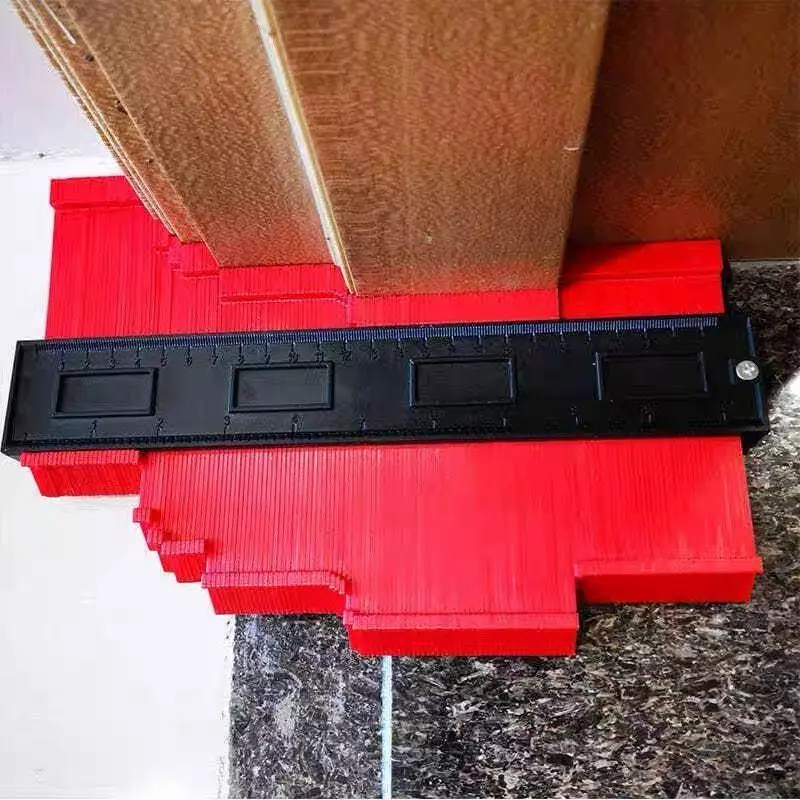 Freely Deformable Stretchable and Retractable Reusable Plastic Contour Measuring Instrument for Different Angle Shapes