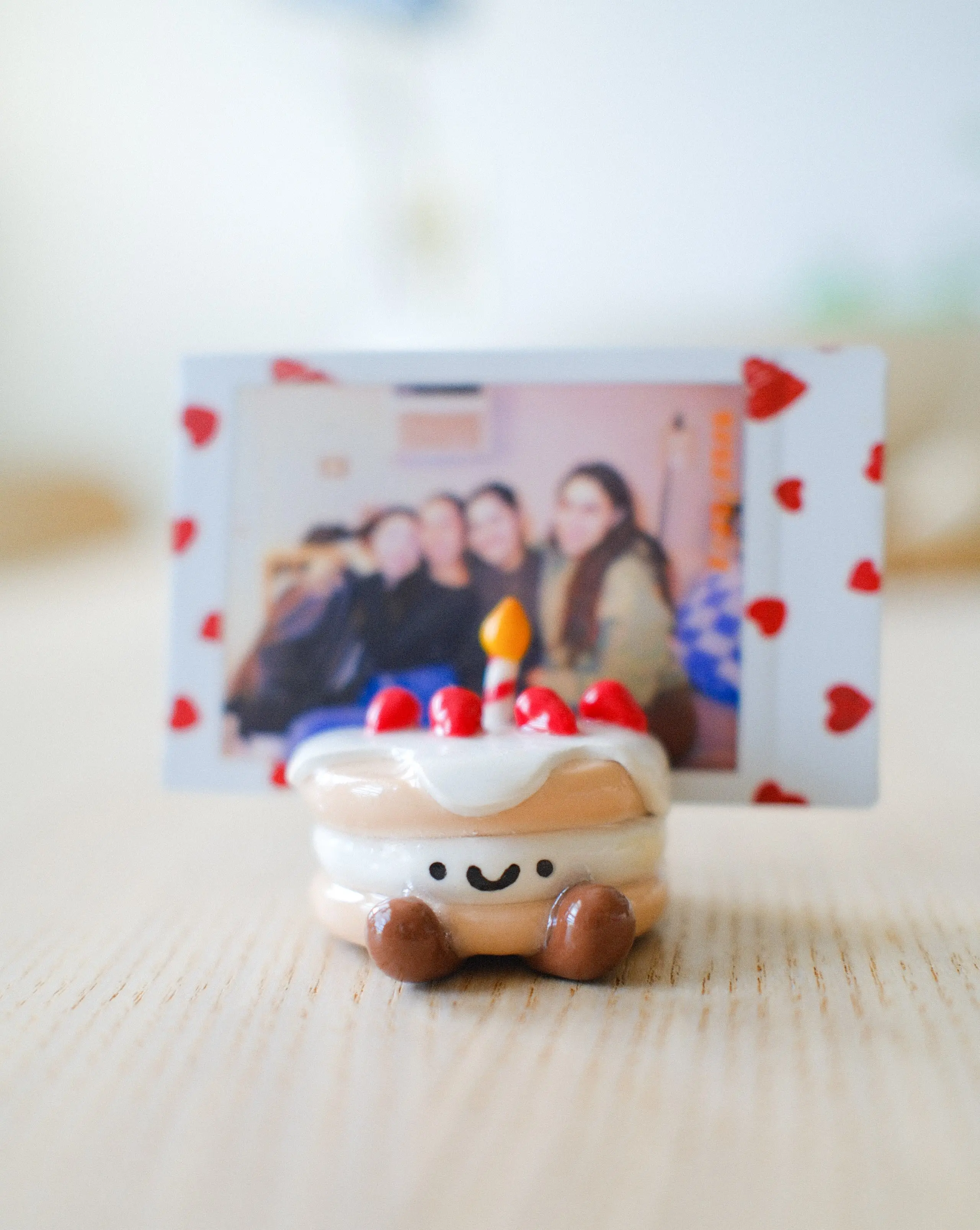 Birthdat Cake Photo Stand