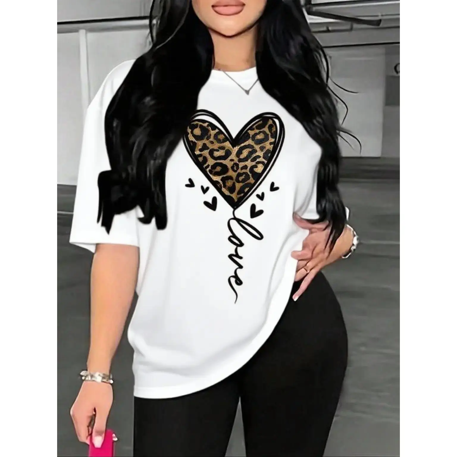 100%Cotton Women's Heart & Leopard Print Drop Shoulder Tee, Summer Graphic Tees Women, Casual Half Sleeve Round Neck Top for Daily Wear, Graphic Tees, Ladies Clothes for All Seasons, T Shirts for Women, Women's Clothing Printed Basic Medium Fabric Tshirt