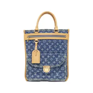 Pre-owned Louis Vuitton Denim Tote Bags LV Remix Monogram Tote Bag