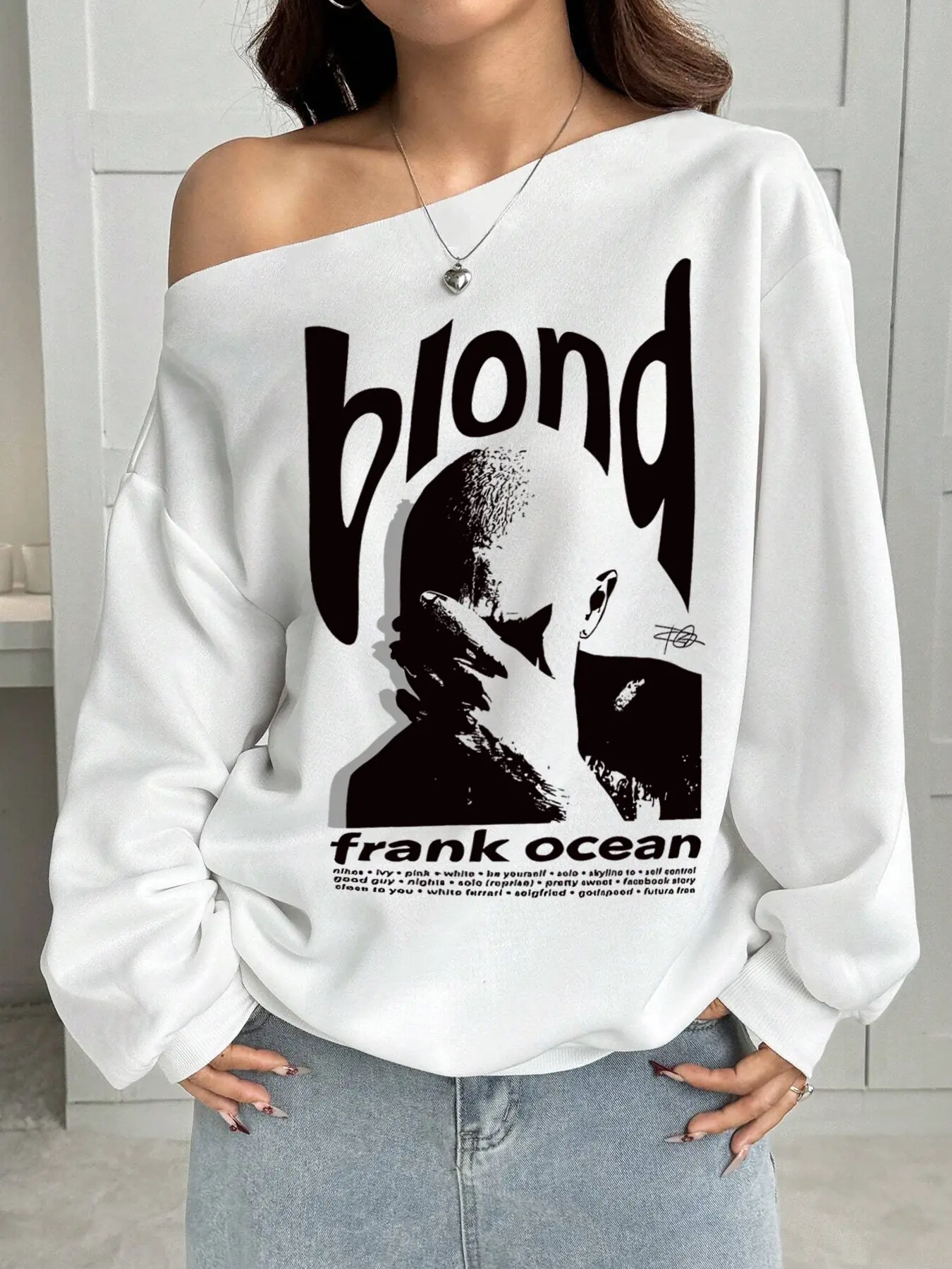 Women's Casual Fashion Loose Fit Off-Shoulder Long Sleeve Knit Top, Knitwear, Womenswear, Graphic Print Design, Perfect for Parties & Spring/fall Seasons, Comfortable Daily Wear