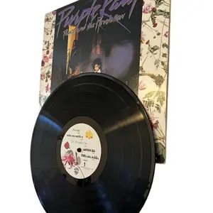 Vinyl record hanger