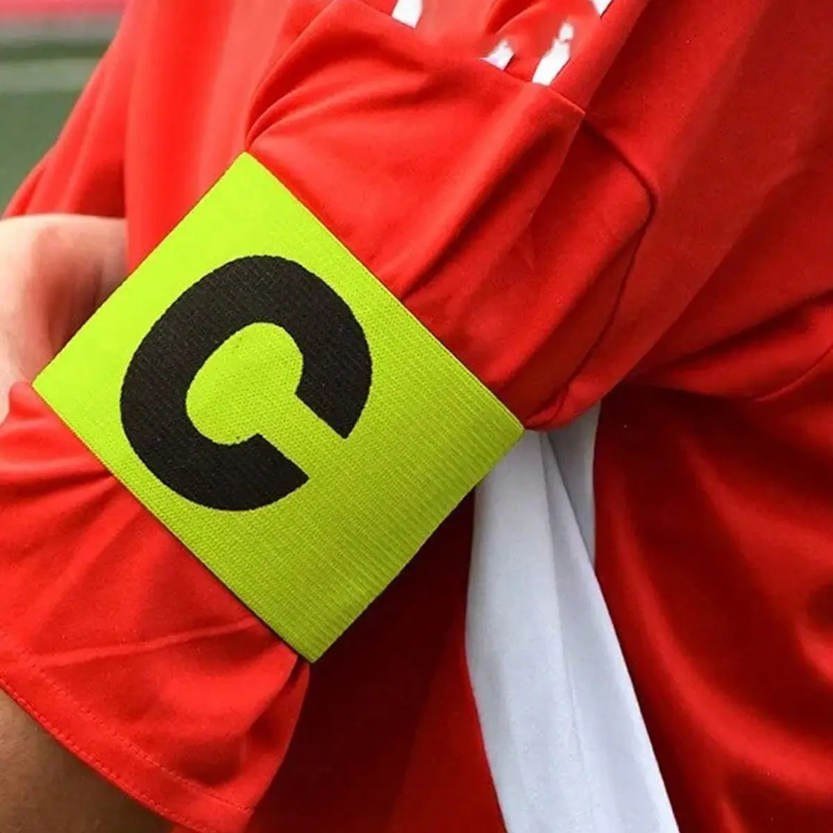 1PC Captain Armband Soccer Football Band Bands Arm Elastic Team Armbands Basketball badgerugby Adjustable Captains Armband Football Training Soccer Gear Football Equipment Football Accessories