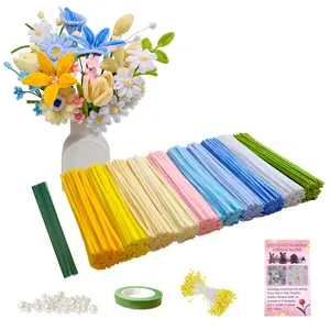 This set includes 721 accessories, including 10 colors of tube cleaners, pollen, pearls, and flower stems, making it perfect for making wedding bouquets and Valentine's Day gifts.