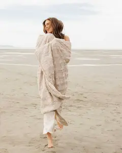 Sorbet Almond Croissant Blanket