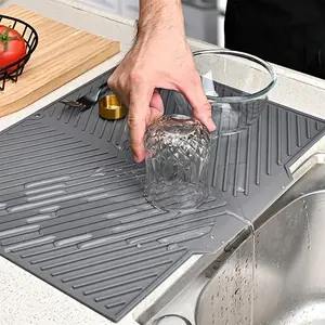 Multifunctional Kitchen Mat, Non-Slip Quick-Dry Heat-Resistant Rubber Pad, Water Control Design, Countertop and Bar Top Use