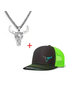 Unisex Bull Head Cow Tag Necklace & Baseball Cap Set, Casual Fitted Design, All-Season Wear, Ideal for Men & Women, Perfect for Daily Fashionable Jewelry
