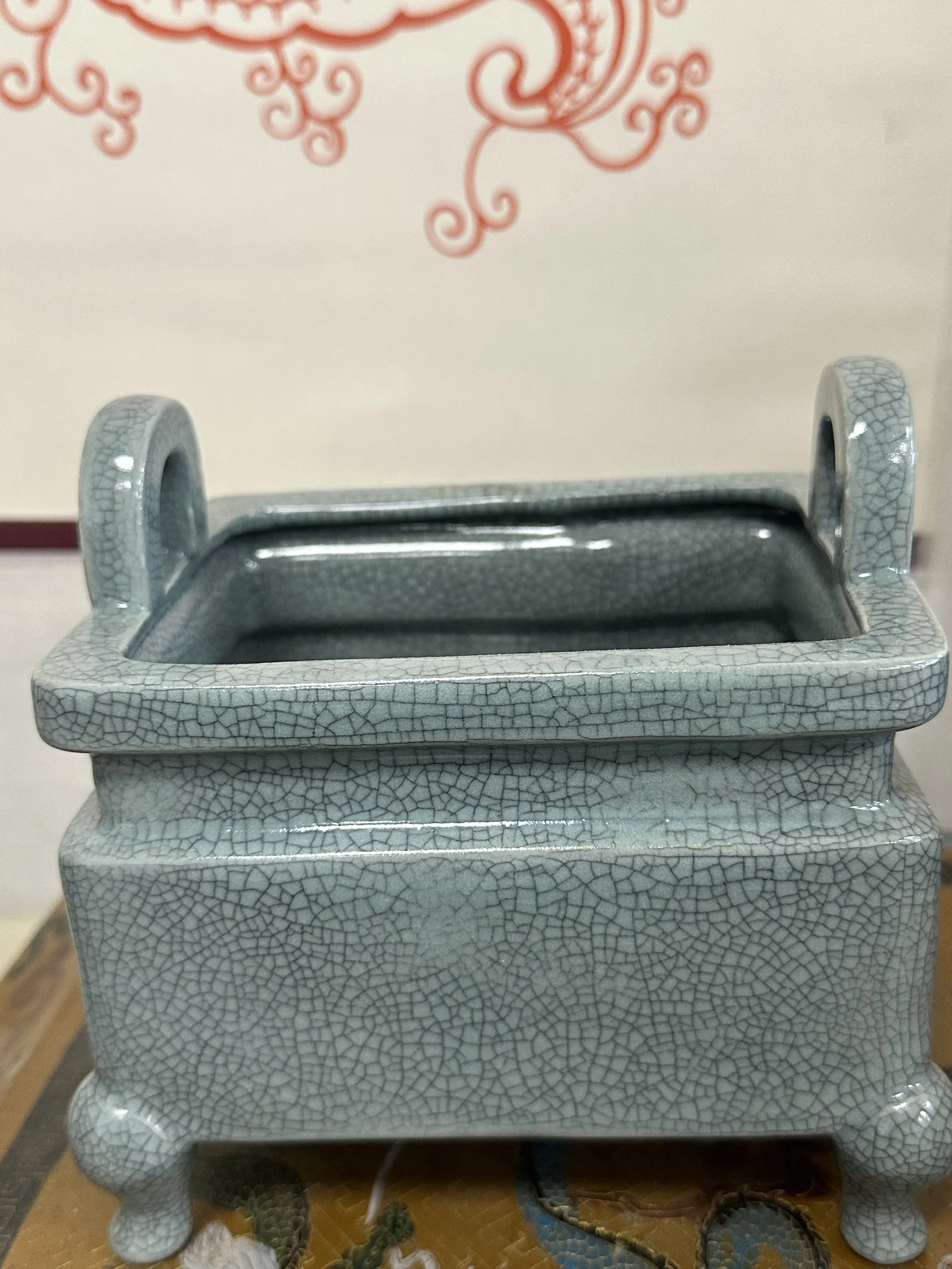 Antique Ge Kiln Classical Square Porcelain Censer with Full Crackle Texture