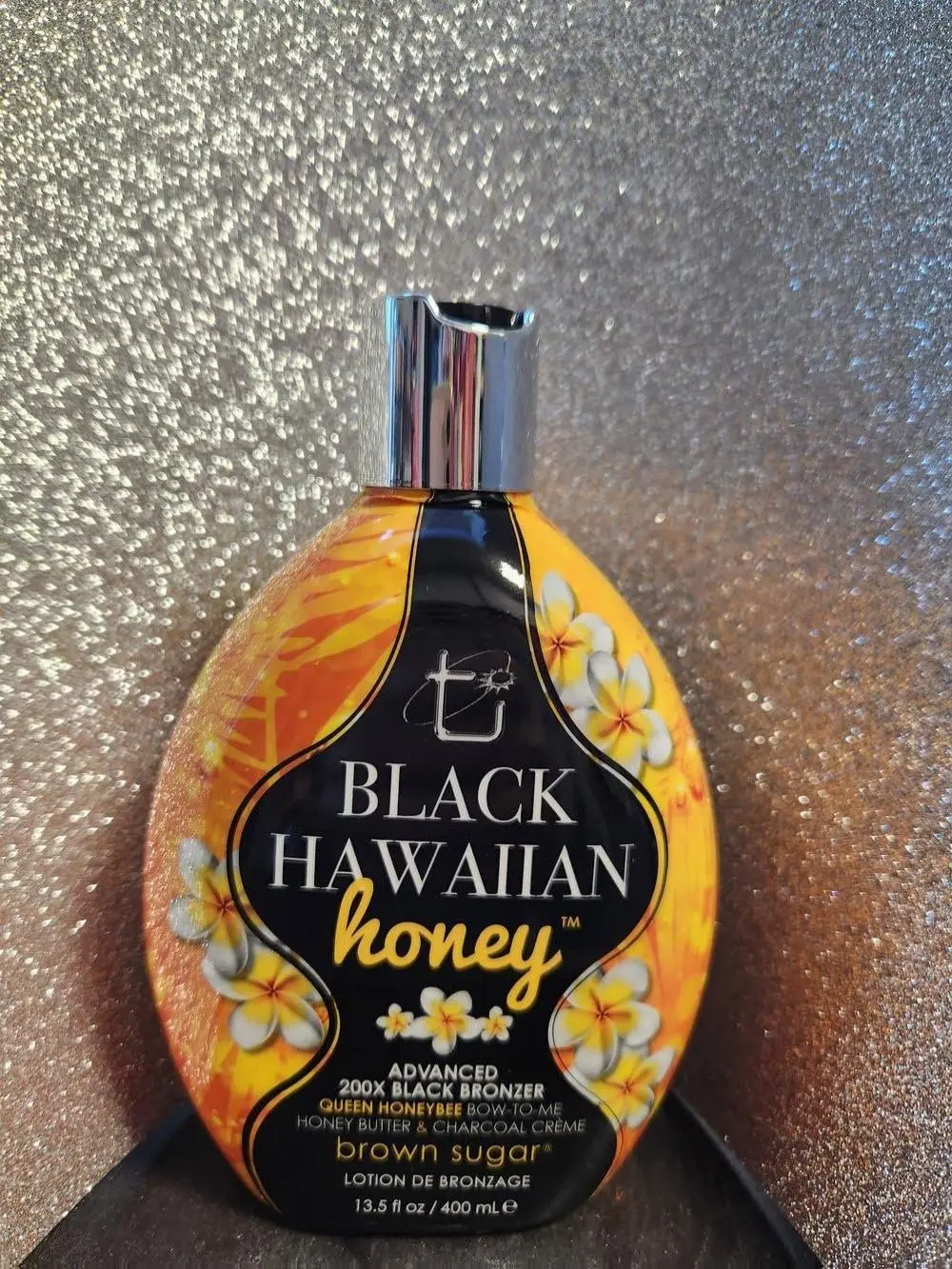 Brown Sugar Black Hawaiian Honey Advanced 200X Black Bronzer 13.5oz with Queen Honeybee Bow-To-Me Honey Butter & Charcoal Creme for Exotic Darkest Tan Self Tan Bronzing Self Tanner Lotion