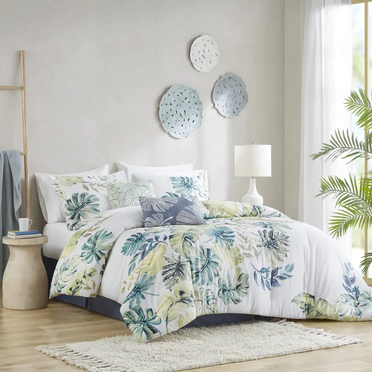 6-Piece Cotton Comforter Set, Queen Size, Floral Print, Lightweight Quilted Blanket with Sham and Decorative Pillow, Breathable Fabric for All Seasons, Multi-Color Design