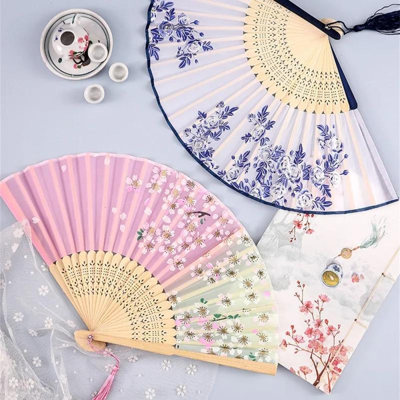 1 Count Chinese Style Folding Fan Elegant Cultural Decorative Handheld Fan For Wedding Party Home Decoration Ideal Gift Choice Viral TikTok Aesthetic Room Decor Must Haves