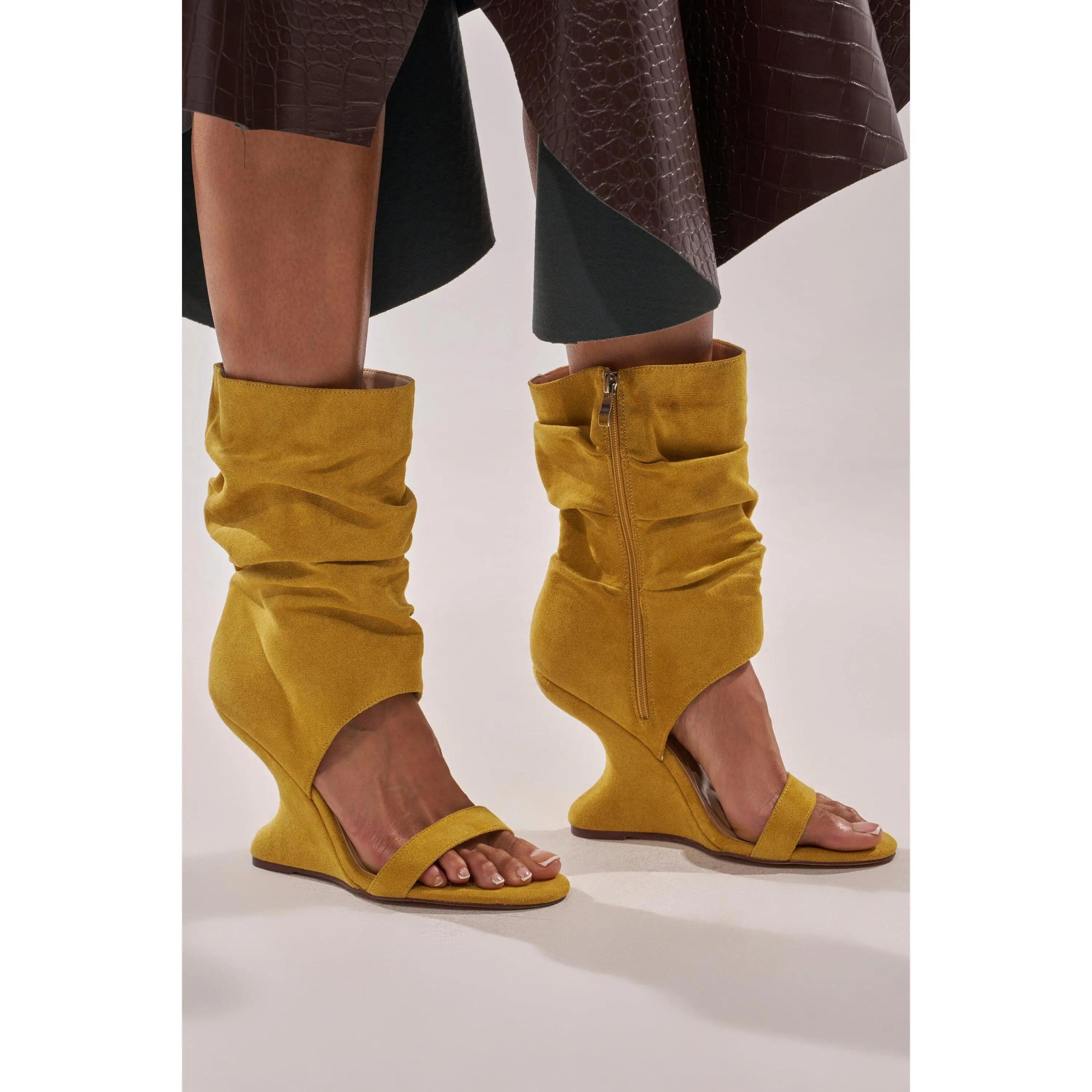 AZALEA WANG KYVELISA MUSTARD WEDGE OPEN TOE BOOTIE