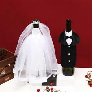 Wedding Wine Bottle Covers Set, Bride Groom Design, 2 Pieces Per Set, Perfect for Wedding Gifts, Kitchen Accessories, Party Favors
