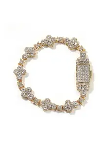 New product - Simple and fashionable cross-shaped bracelet with micro-set zirconia stones, exuding a dazzling charm as a hand accessory. Trendy jewellery accessories, Exquisite Trendy Bracelet