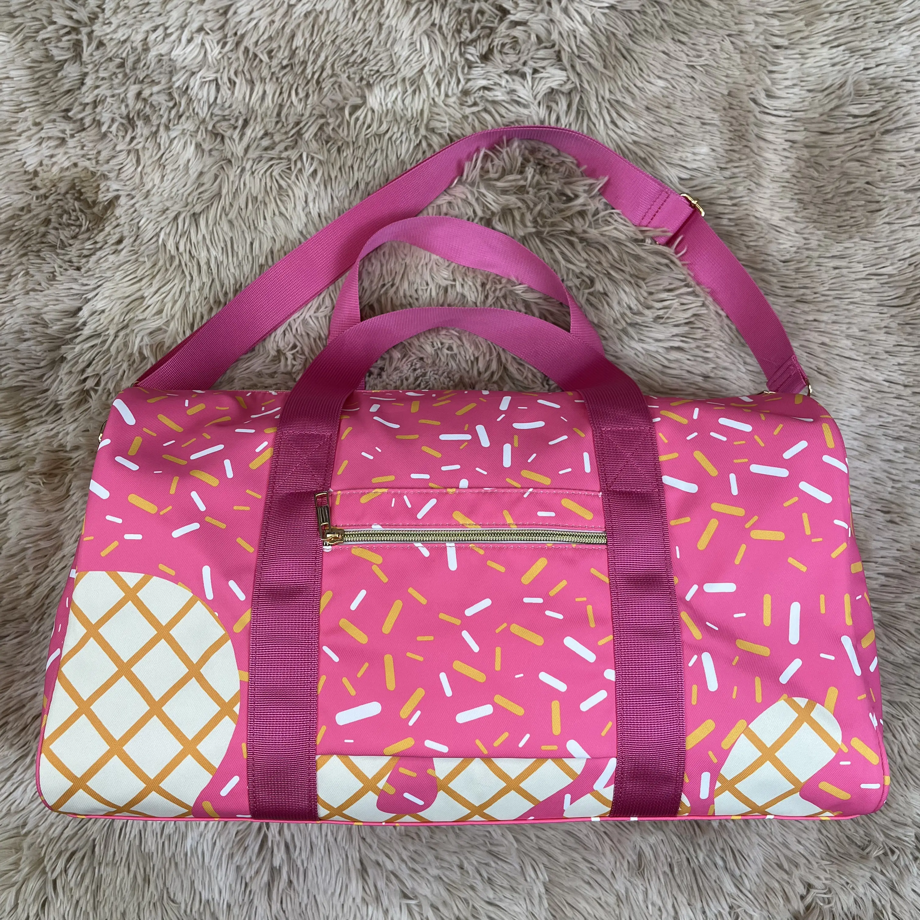 Fashionable Ice Cream Drip Travel Duffel Bag - Weekend Trip Bag, Fashionable Bag