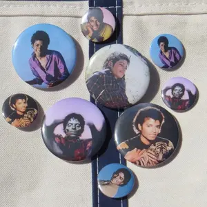 Michael Jackson Collector vintage pin back buttons (Only one NOT COMBO)