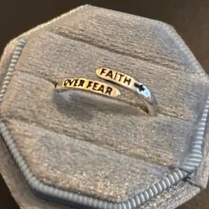 Faith Over Fear Adjustable Ring, 1-Size-Fits-Most Design for Versatile Wear