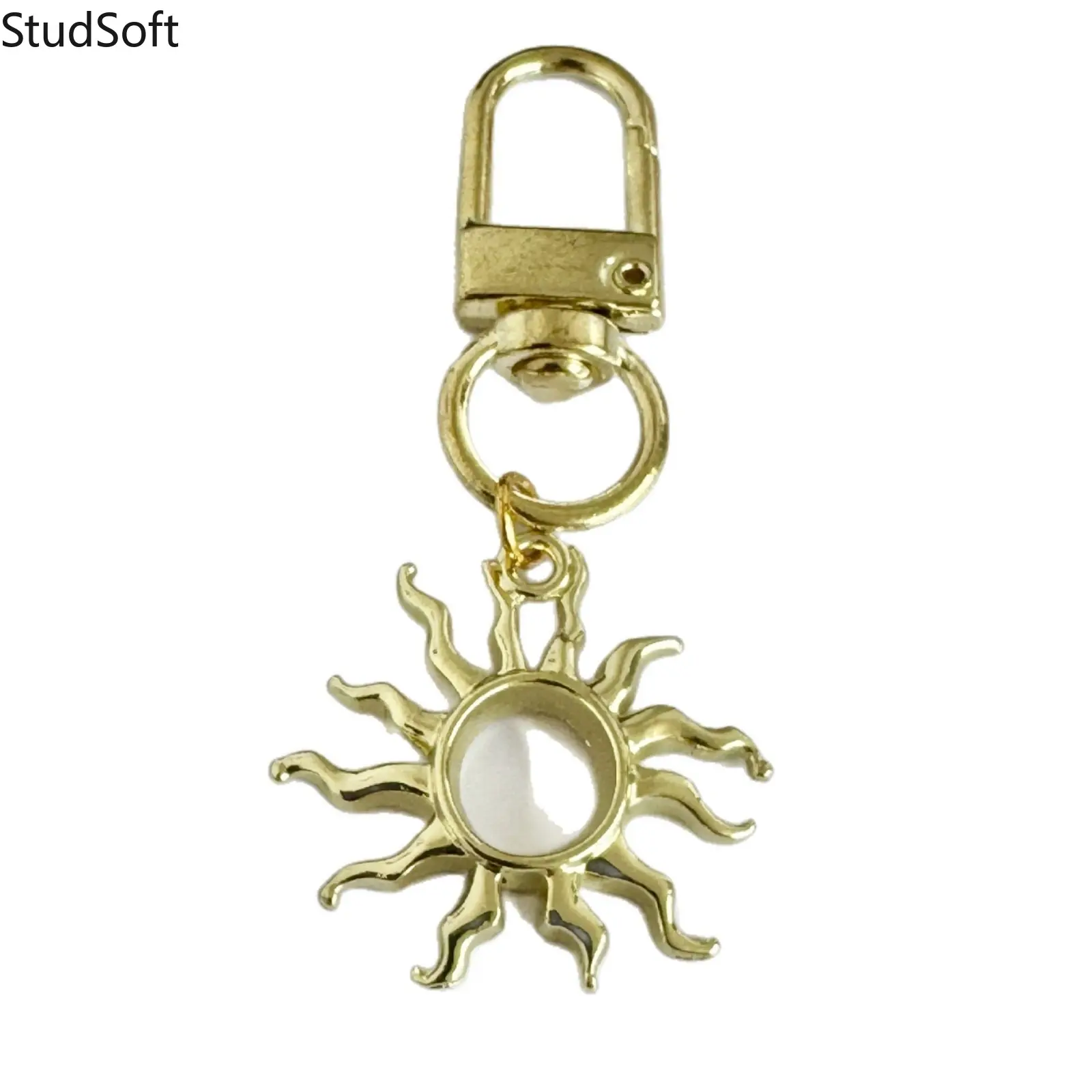 2026 New Fashion 2pcs Four-pointed Star Hollow Sun Keychain Set, Trendy Bag Charms for Women Men, Car Key Pendant Decoration, Minimalist Aesthetic Keyring Accessories