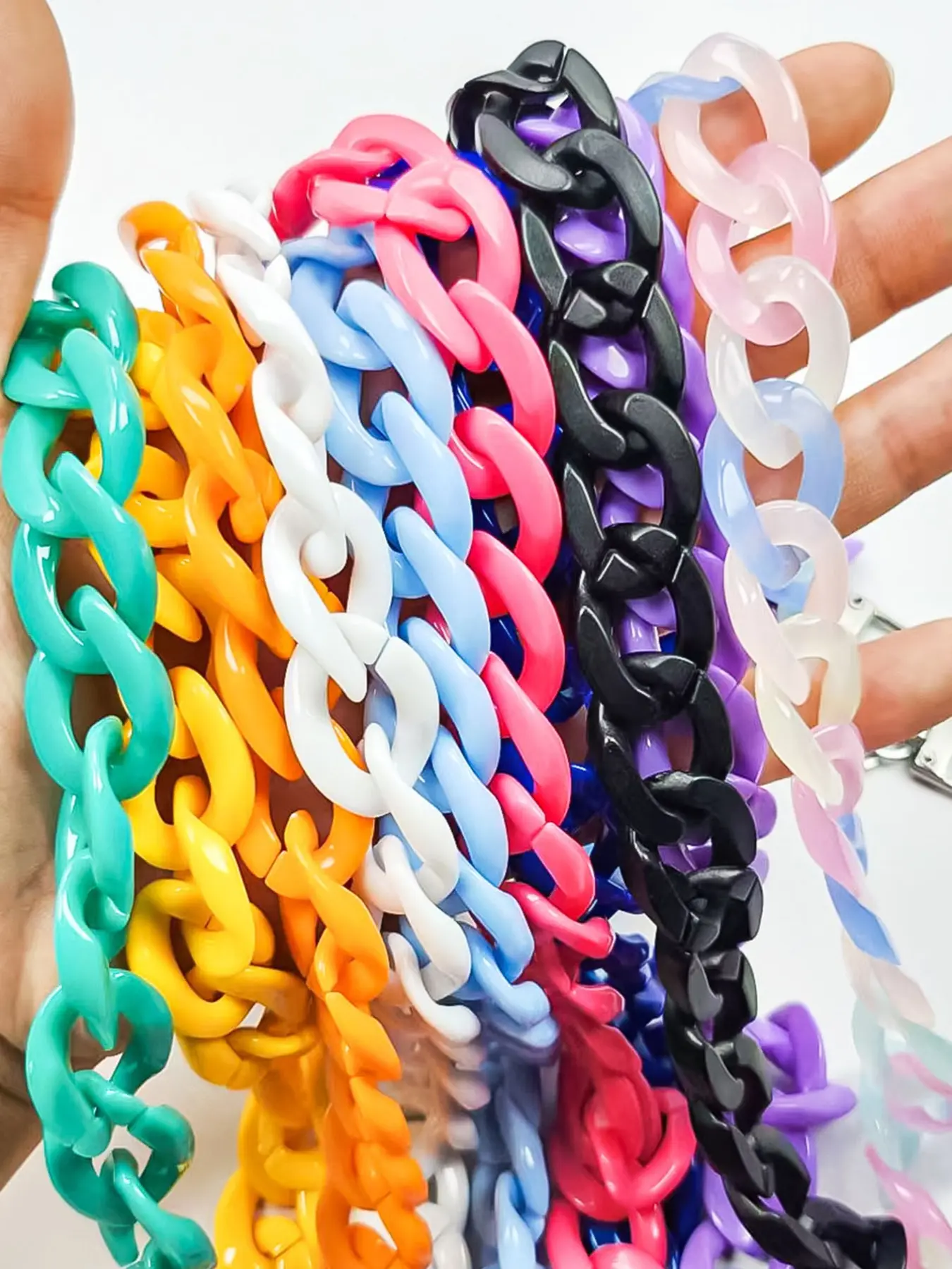 Blush Acrylic Luxe Bag Chain, Bag Chains for Handbags, 40cm/60cm/120cm, Multi-Use Handle, Versatile Strap & Decor, Keychain, Bag Buckle, DIY Jewelry Accessories, Multifunction Straps, Versatile Travel Accessory, Handbag Accessory, Purse Accessories