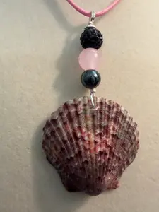 Dark Rose – Calico Scallop Shell Necklace on Pink Wax Cord