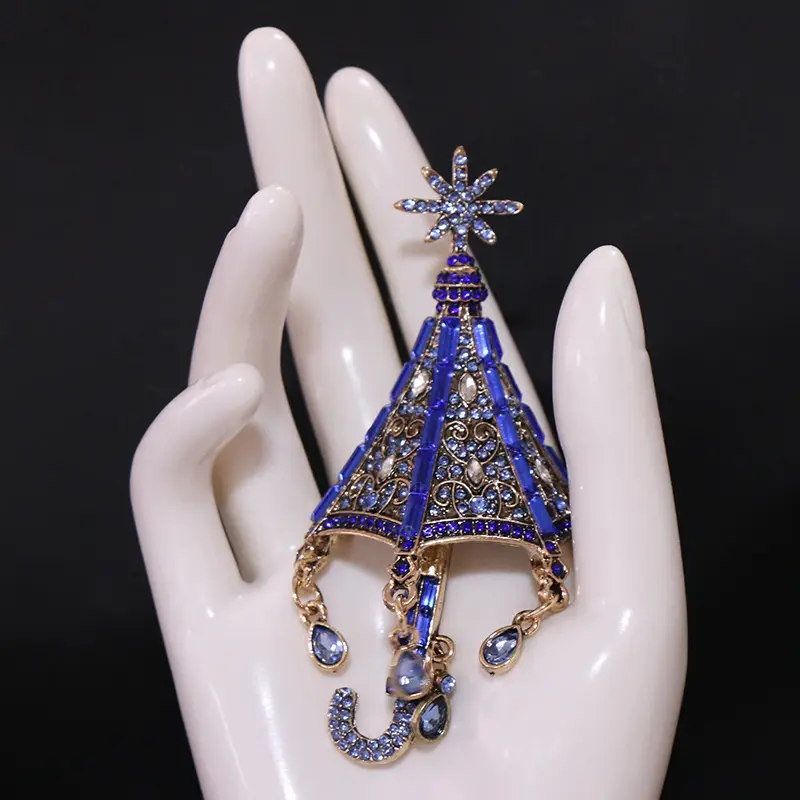Creative new heavy industry snowflake brooch vintage rhinestone tassel umbrella chest flower brooch