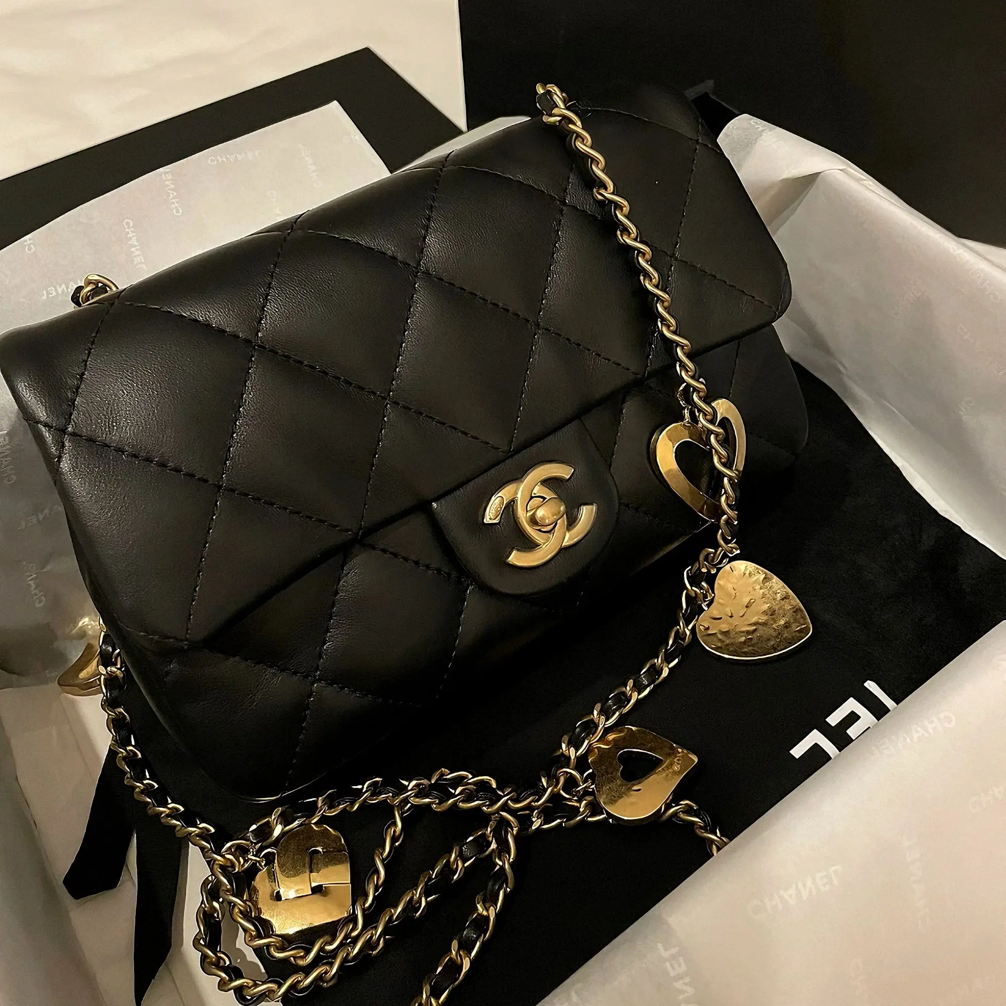 Pre-owned CHANEL Classic flap CF hollow&solid heart metel charms Square flap bag With Authentic microchip 6397