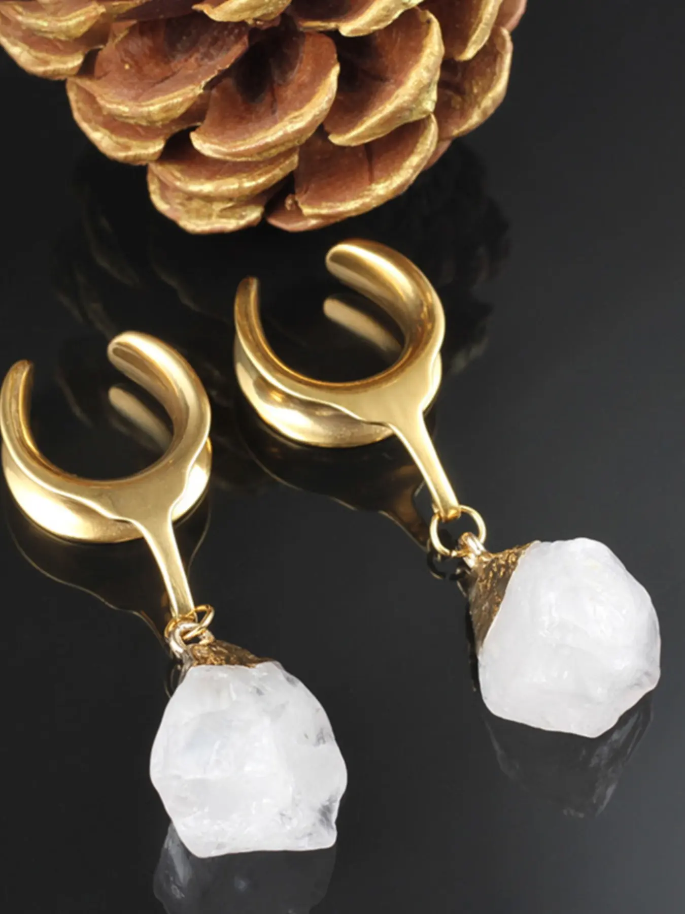 Vanku 2pcs Stainless Steel Saddle Hangers, Natural Stone Drop Ear Plugs, Tunnels Plug Ear Gauges, Casual Elegant All-Season Accessory, Plug Earrings