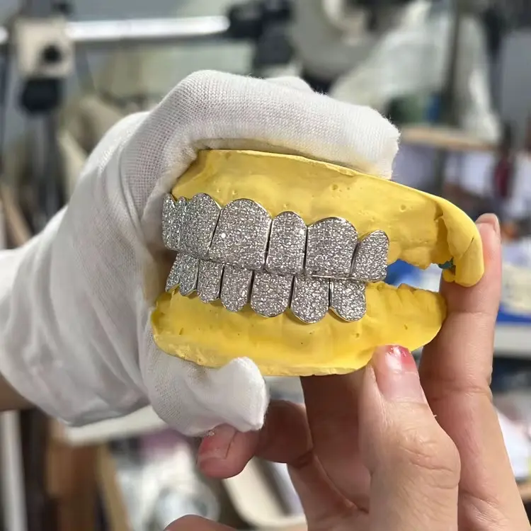 VVS Moissanite Grillz (Passes All Diamond Testers)