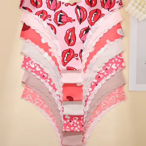 Sweetheart Cute 7-Pack Triangle Pants, Elegant Soft Panties, Heart & Lip Print, V-Shape Wave Waistband, High Stretch Skin-Friendly Fabric, Yoga Fitness