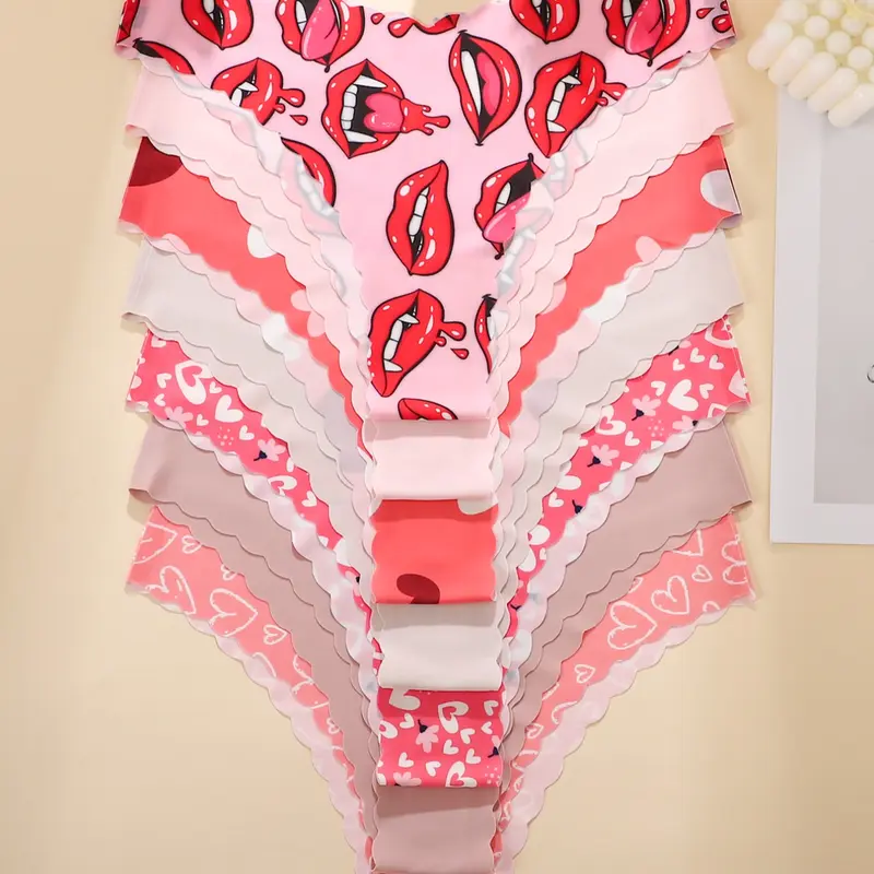 Sweetheart Cute 7-Pack Triangle Pants, Elegant Soft Panties, Heart & Lip Print, V-Shape Wave Waistband, High Stretch Skin-Friendly Fabric, Yoga Fitness