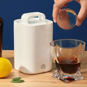 Food-Grade Silicone Ice Ball Trays, 5.6cm Crack-Free Round Ice Molds, Easy-Release Reusable Whiskey Chilling Maker, Ideal for Man Cave Bars, Valentine’s Gift for Him,summervibes