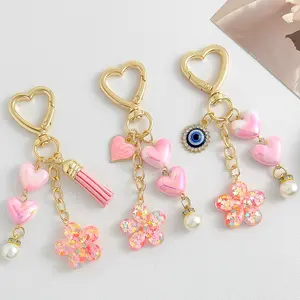 Women's Kawaii Resin Devil's Eye Pink Love Keychains, 3-Piece Flower-Shape Pendants with Heart Charm, DIY Fashion Accessory for Personalized Bag Gifts, Keychains For Women