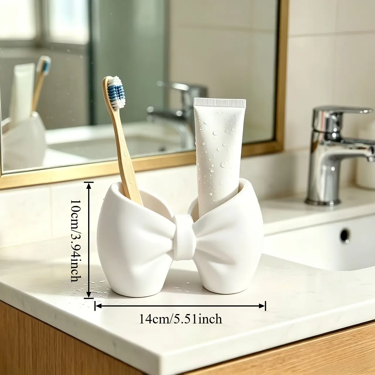 Cute Bow Toothbrush Holder, Plastic Stand for Bathroom and Bedroom, Toothbrush Storage Holder, Toothbrush Organizer, No Installation Needed, Pen Holder Decorative Accessory, Toothbrush Holders for Bathrooms