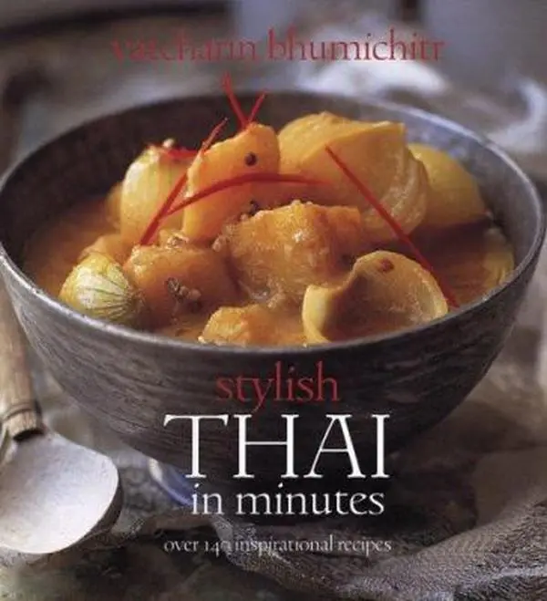 USED Book - Stylish Thai in Minutes by Vatcharin Bhumichitr (Paperback) - english