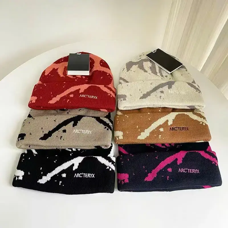 Abstract Swirl Winter Beanie Unisex Knit Hat for Skiing and Hiking