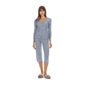Memoi Lettuce Edge Rib Capri Set
