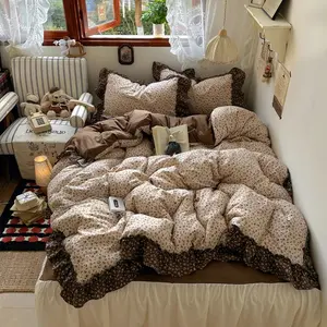 New 3pc Khaki floral duvet cover three piece set (1PC duvet cover+2PC pillowcase), soft and skin friendly pillowcase, small, fresh and simple style duvet cover, breathable and not stuffy, dark ruffle edge, Duvet Cover Sets