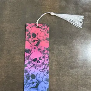 *Live Claim*. Custom Bookmark