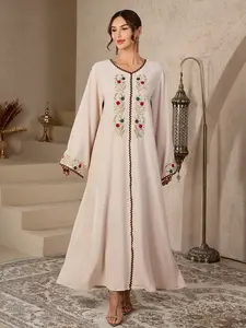 Elegant Muslim Women's Robe, Modesty Muslim Clothing, Ethnic Pattern, Embroidered Design, Loose-Fitting, Suitable for All Seasons, Elegant Style