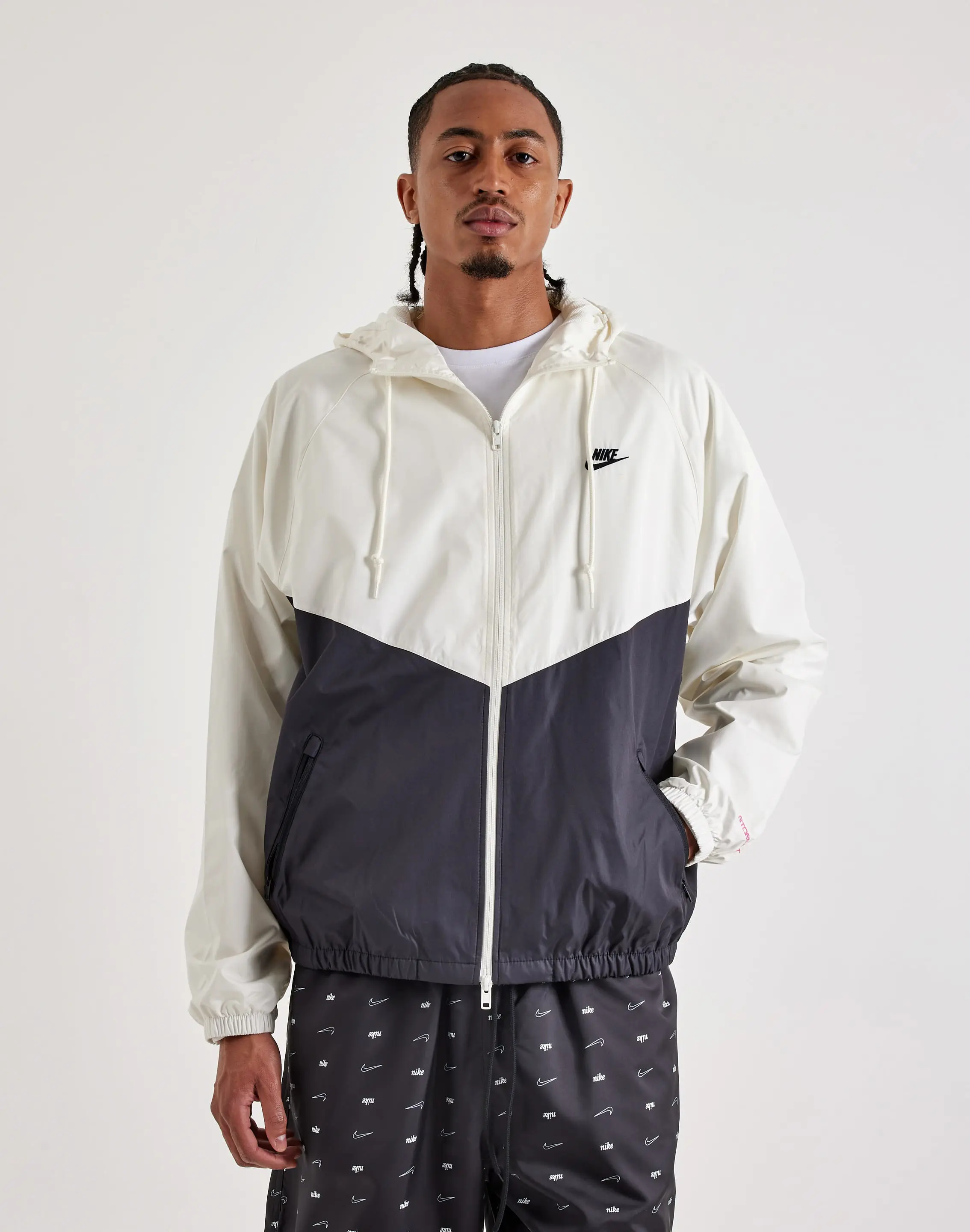 Mens Nike Windrunner Land Jacket Mens Nike Windrunner Land Jacket