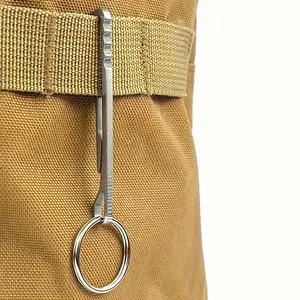1pc Durable Belt Clip for Outdoor Camping, Hiking, Adventure, Simple Keychain, EDC Tool Clip, Hook Carabiner