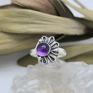 Jen's Jewels Size 10 Amethyst Flower Ring, Ring Size 10, Amethyst Ring