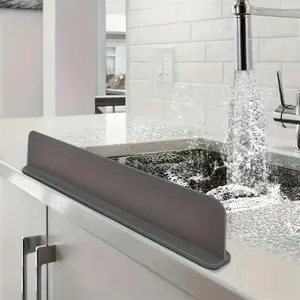 Silicone Sink Splash Guard – Non-Slip Water Barrier with Suction Cups for Kitchen Sinks, Dishwashing & Countertops – Prevents Water Splashes, Ideal for Home Cooks & Cleaners Household Items Interior Summervibes