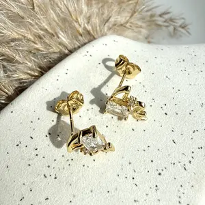 Minimalist zirconia Stud Earrings