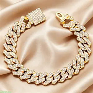 Iced Cuban Link Bracelet, Gold Plated and Silver Plated Hip Hop Accessory, Classic Cuban Link Style, Multiple Size Options, Sparkling Statement Jewelry for Men and Women, Suitable for Everyday Wear and Streetwear Looks